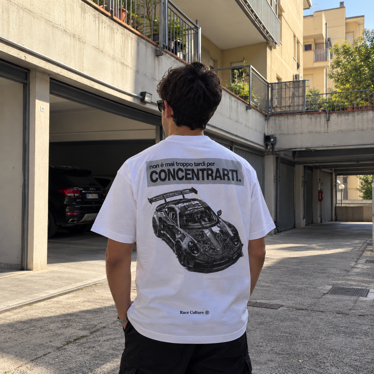 T-shirt Concentrarti Bianca